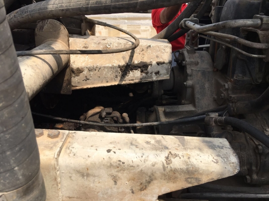 รถอีซูซุ  10  ล้อ โม่ปูน  FXZ  270 แรงม้า. ปี 49.    สนใจติดต่อ  081 - 6079515