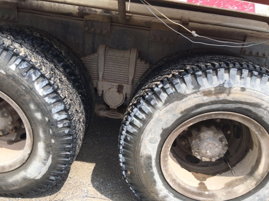 รถอีซูซุ  10  ล้อ โม่ปูน  FXZ  270 แรงม้า. ปี 49.    สนใจติดต่อ  081 - 6079515