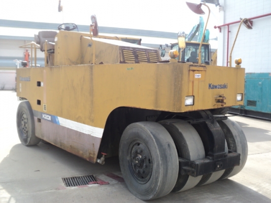 รถบด Kawasaki KR20D  ปี1992 รถบด9ล้อ เก่านอก พร้อมใช้งาน ติดต่อ 098-246-3778 , 089-062-8275 น๊อคครับ