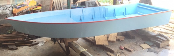 ขายเรือใหม่ ทำจากไม้อัดกันน้ำ เคลือบไฟเบอร์ ยาว 12 ฟุตครึ่ง ขายเรือใหม่ ทำจากไม้อัดกันน้ำ เคลือบไฟเบอร์ ยาว 12 ฟุตครึ่ง