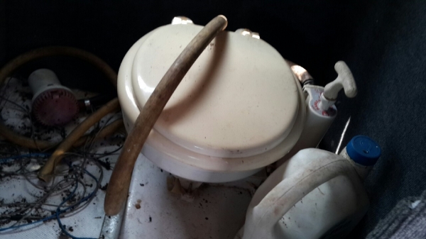 เรือสปีดโบ๊ท 2 เครื่อง 2 จังหวะ 200 แรง  (ซื้อ1แถม1)