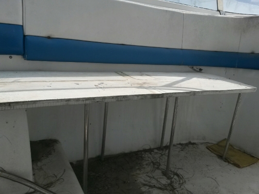 เรือสปีดโบ๊ท 2 เครื่อง 2 จังหวะ 200 แรง  (ซื้อ1แถม1)