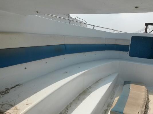 เรือสปีดโบ๊ท 2 เครื่อง 2 จังหวะ 200 แรง  (ซื้อ1แถม1)