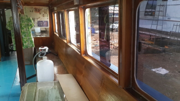 เรือทัวร์ พร้อมใช้งาน เอกสารใบอนุญาติครบ