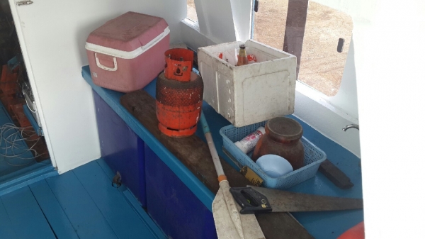 เรือทัวร์ พร้อมใช้งาน เอกสารใบอนุญาติครบ