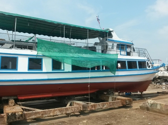 เรือทัวร์ พร้อมใช้งาน เอกสารใบอนุญาติครบ
