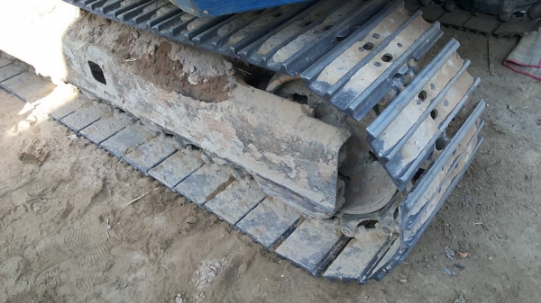 **380,000 บ.ต่อรอง/// แบคโฮ KOMATSU PC80-3 ไฟตัด อุปกรณ์ จอ+กล่อง มี เอกสารสัญญาซื้อขาย **ขาย KOMATSU PC80-3 แบคโฮสภาพดี ราคาเบา เอกสารสัญญาซื้อขาย HYD.EXCAVATOR KOMATSU PC80-3 S/N.02383 เครื่องเดิม ปั้มเดิม ครับ อุปกรณ์ จอ+กล่อง ครบ ไฟฟ้าตัด เครื่องKOMAT