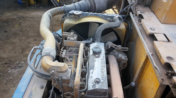 **380,000 บ.ต่อรอง/// แบคโฮ KOMATSU PC80-3 ไฟตัด อุปกรณ์ จอ+กล่อง มี เอกสารสัญญาซื้อขาย **ขาย KOMATSU PC80-3 แบคโฮสภาพดี ราคาเบา เอกสารสัญญาซื้อขาย HYD.EXCAVATOR KOMATSU PC80-3 S/N.02383 เครื่องเดิม ปั้มเดิม ครับ อุปกรณ์ จอ+กล่อง ครบ ไฟฟ้าตัด เครื่องKOMAT