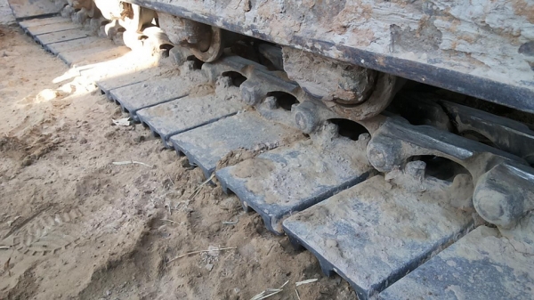 **380,000 บ.ต่อรอง/// แบคโฮ KOMATSU PC80-3 ไฟตัด อุปกรณ์ จอ+กล่อง มี เอกสารสัญญาซื้อขาย **ขาย KOMATSU PC80-3 แบคโฮสภาพดี ราคาเบา เอกสารสัญญาซื้อขาย HYD.EXCAVATOR KOMATSU PC80-3 S/N.02383 เครื่องเดิม ปั้มเดิม ครับ อุปกรณ์ จอ+กล่อง ครบ ไฟฟ้าตัด เครื่องKOMAT