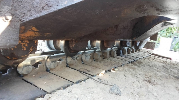 **380,000 บ.ต่อรอง/// แบคโฮ KOMATSU PC80-3 ไฟตัด อุปกรณ์ จอ+กล่อง มี เอกสารสัญญาซื้อขาย **ขาย KOMATSU PC80-3 แบคโฮสภาพดี ราคาเบา เอกสารสัญญาซื้อขาย HYD.EXCAVATOR KOMATSU PC80-3 S/N.02383 เครื่องเดิม ปั้มเดิม ครับ อุปกรณ์ จอ+กล่อง ครบ ไฟฟ้าตัด เครื่องKOMAT