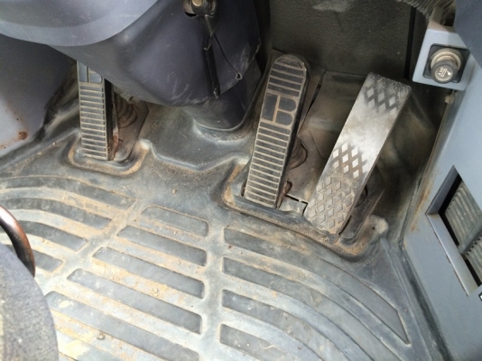 Komatsu WA100-5 ปี 2006 สภาพสวยมาก นำเข้าจากญี่ปุ่น ราคาไม่แพงครับ