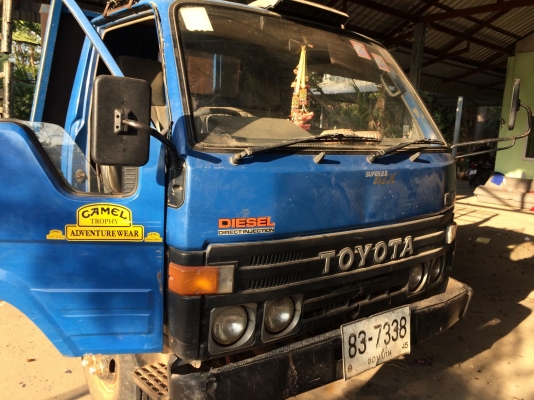 TOYOTA ไดน่า115 พร้อมใช้ กระบะ4.30