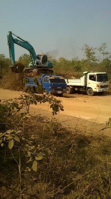 รถแบคโฮ KOBELCO SK200 M5 ช่วงล่างสวยมาก