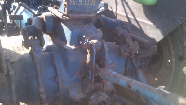 ขายรถไถFORD รุ่น6600 ที3  สวยเดิมพร้อมใช้งานเอกสารเล่มทะเบียน