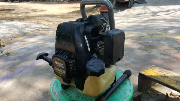 ปั้มน้ำขนาดเล็ก 1 x 1 นี้ว ปั้มน้ำขนาดเล็ก 1 x 1 นี้ว