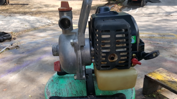 ปั้มน้ำขนาดเล็ก 1 x 1 นี้ว ปั้มน้ำขนาดเล็ก 1 x 1 นี้ว