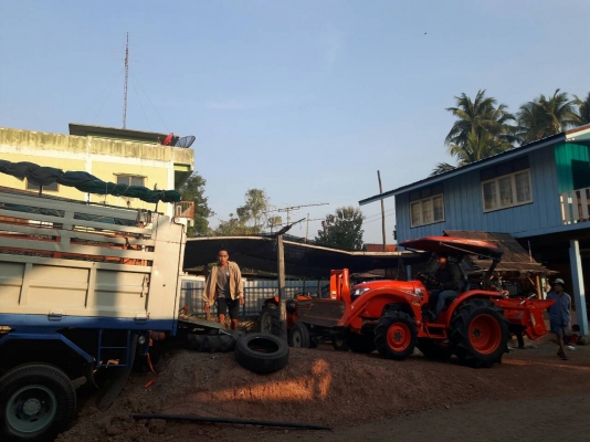 ปัญญาแทรคเตอร์..จัดมาให้ครับ ด่วน!!!คูโบต้า L3608SP ทำงาน446ชม. พร้อมใบมีดคานบนSD160 พร้อมผาน6 ตราช้าง22&times;6รถไร่สีเดิมๆ จัดส่ง อ.สวรรคโลก