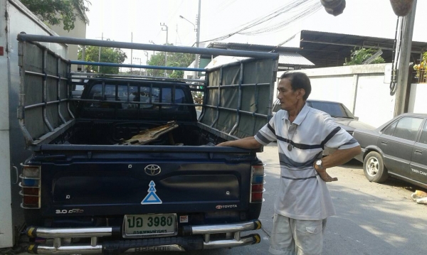 หัวกระแทก เบรคเกอรื จัดขึ้นรถเตรียมไปส่งให้ลูกค้าที่ขนส่งปทุมวันครับ