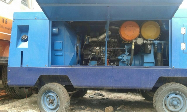 ขาย Airman 390  8 Bar เครื่อง isuzu ครับ พร้อมใช้งานครับ