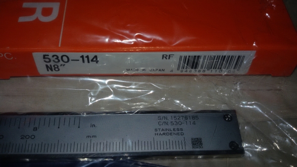 เวอร์เนีย MITUTOYO รุ่น 500-182-30 ขนาด 200 มิล ของแท้ครับปรับราคาเหลือ 3500 ครับ