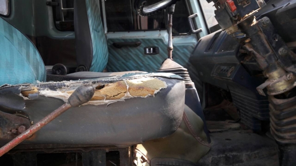 หกล้อ อีซูซุ ร็อค FSR11H165ดั้ม5คิว พ.เวอร์ ยาง900 สภาพดีสวยเดิมๆพร้อมใช้ ทะเบียนพร้อมโอน