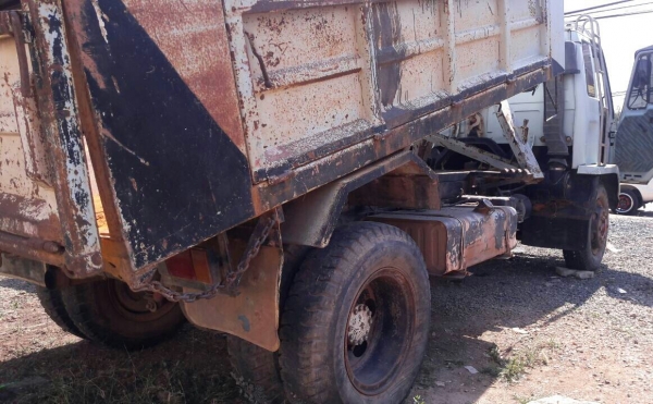 หกล้อ อีซูซุ ร็อค FSR11H165ดั้ม5คิว พ.เวอร์ ยาง900 สภาพดีสวยเดิมๆพร้อมใช้ ทะเบียนพร้อมโอน