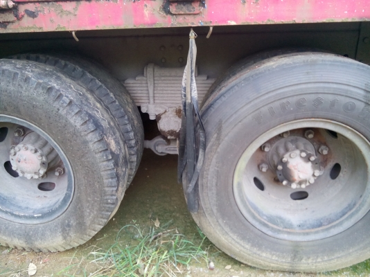 (ด่วนสนใจรีบจองเลย 530000)สิบล้ออีซูสุ  2 เพลา (ไม่ดั้ม)  270 แรงม้า( ระบบลากพ่วง)  พร้อมใช้งาน  เล่มติดมือ....