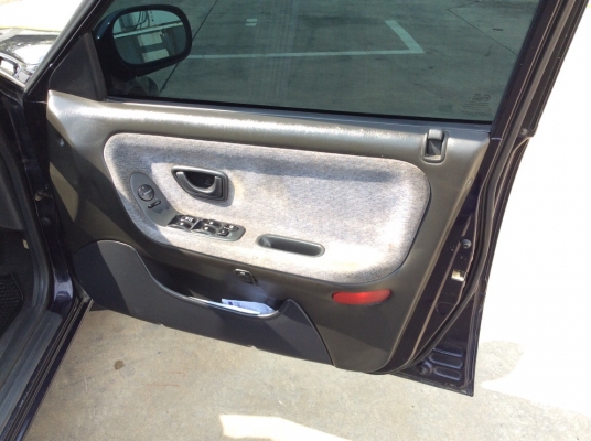 ขายรถ ฮุนได โซนาต้า ปี95 เครื่องหัวฉีด 2.0 เกียร์ออโต้ ติดแก๊สLPG ใช้ได้ 2ระบบ ไฟฟ้าทั้งคัน ภายในสวยมากสะอาดเบาะปรับไฟฟ้า แอร์หนาววิทยุCDพร้อม เบรคabs ตัวถังสวยเดิมไม่มีชน สีเงาสวยบางเดิมทั้งคัน แม็ก15" รถขับดีนิ่มนวลมาก ภาษี59 ขายถูกครับ