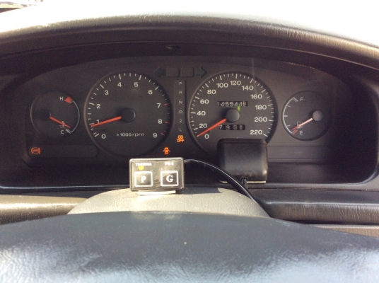 ขายรถ ฮุนได โซนาต้า ปี95 เครื่องหัวฉีด 2.0 เกียร์ออโต้ ติดแก๊สLPG ใช้ได้ 2ระบบ ไฟฟ้าทั้งคัน ภายในสวยมากสะอาดเบาะปรับไฟฟ้า แอร์หนาววิทยุCDพร้อม เบรคabs ตัวถังสวยเดิมไม่มีชน สีเงาสวยบางเดิมทั้งคัน แม็ก15" รถขับดีนิ่มนวลมาก ภาษี59 ขายถูกครับ