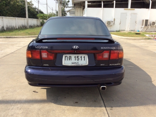 ขายรถ ฮุนได โซนาต้า ปี95 เครื่องหัวฉีด 2.0 เกียร์ออโต้ ติดแก๊สLPG ใช้ได้ 2ระบบ ไฟฟ้าทั้งคัน ภายในสวยมากสะอาดเบาะปรับไฟฟ้า แอร์หนาววิทยุCDพร้อม เบรคabs ตัวถังสวยเดิมไม่มีชน สีเงาสวยบางเดิมทั้งคัน แม็ก15" รถขับดีนิ่มนวลมาก ภาษี59 ขายถูกครับ