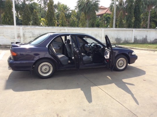 ขายรถ ฮุนได โซนาต้า ปี95 เครื่องหัวฉีด 2.0 เกียร์ออโต้ ติดแก๊สLPG ใช้ได้ 2ระบบ ไฟฟ้าทั้งคัน ภายในสวยมากสะอาดเบาะปรับไฟฟ้า แอร์หนาววิทยุCDพร้อม เบรคabs ตัวถังสวยเดิมไม่มีชน สีเงาสวยบางเดิมทั้งคัน แม็ก15" รถขับดีนิ่มนวลมาก ภาษี59 ขายถูกครับ