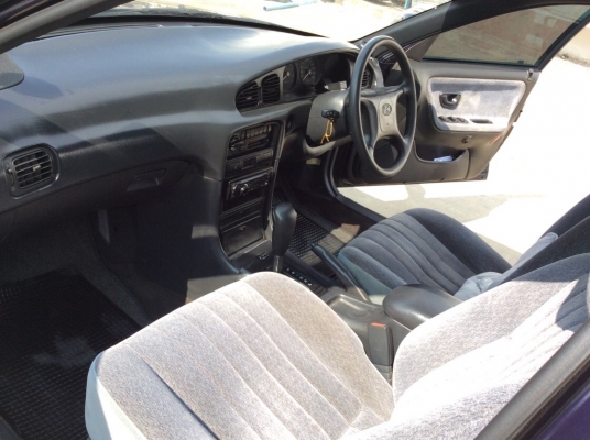 ขายรถ ฮุนได โซนาต้า ปี95 เครื่องหัวฉีด 2.0 เกียร์ออโต้ ติดแก๊สLPG ใช้ได้ 2ระบบ ไฟฟ้าทั้งคัน ภายในสวยมากสะอาดเบาะปรับไฟฟ้า แอร์หนาววิทยุCDพร้อม เบรคabs ตัวถังสวยเดิมไม่มีชน สีเงาสวยบางเดิมทั้งคัน แม็ก15" รถขับดีนิ่มนวลมาก ภาษี59 ขายถูกครับ