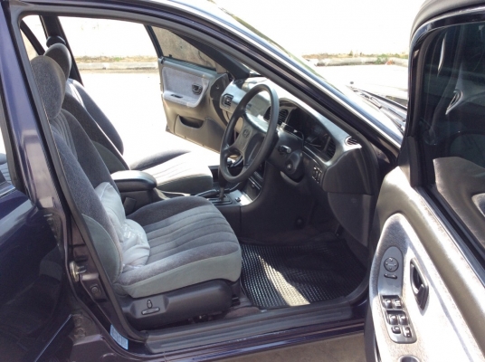 ขายรถ ฮุนได โซนาต้า ปี95 เครื่องหัวฉีด 2.0 เกียร์ออโต้ ติดแก๊สLPG ใช้ได้ 2ระบบ ไฟฟ้าทั้งคัน ภายในสวยมากสะอาดเบาะปรับไฟฟ้า แอร์หนาววิทยุCDพร้อม เบรคabs ตัวถังสวยเดิมไม่มีชน สีเงาสวยบางเดิมทั้งคัน แม็ก15" รถขับดีนิ่มนวลมาก ภาษี59 ขายถูกครับ