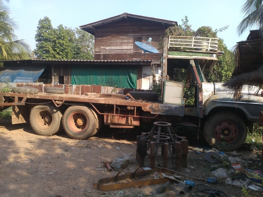 ขายสิบล้อหัวยาว  พร้อมใช่พร้อมโอน