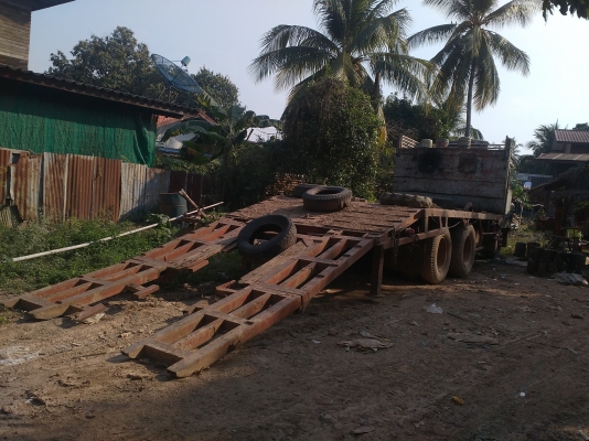 ขายสิบล้อหัวยาว  พร้อมใช่พร้อมโอน