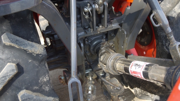 ขาย Kubota B2140 สภาพ 95\% พร้อมโรตารี่สภาพใหม่ สนใจติดต่อครับ