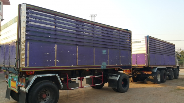 ขายรถพ่วง 20 ล้อ แม่-ลูก กระบะเนียมคอกเกษตรดั้ม อู่.พนัส ISUZU 240 วางเครื่อง.270 เกียร์อีตั้น ช่วงล้าง ZM-10 ราคา.1350000 สนใจรีบจองด่วน