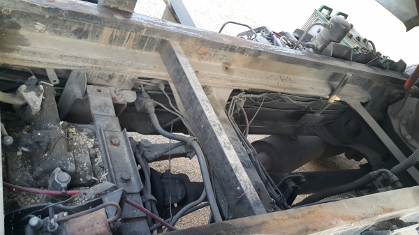 ขายรถพ่วง 20 ล้อ แม่-ลูก กระบะเนียมคอกเกษตรดั้ม อู่.พนัส ISUZU 240 วางเครื่อง.270 เกียร์อีตั้น ช่วงล้าง ZM-10 ราคา.1350000 สนใจรีบจองด่วน