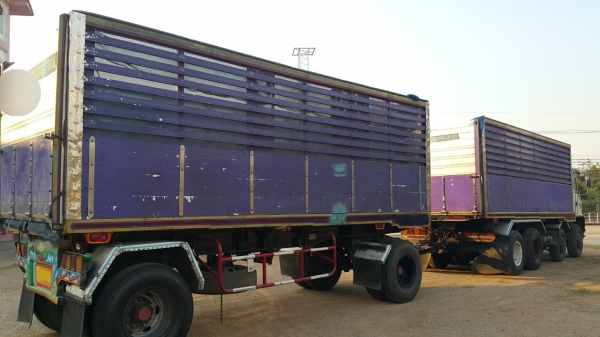 ขายรถพ่วง 20 ล้อ แม่-ลูก กระบะเนียมคอกเกษตรดั้ม อู่.พนัส ISUZU 240 วางเครื่อง.270 เกียร์อีตั้น ช่วงล้าง ZM-10 ราคา.1350000 สนใจรีบจองด่วน