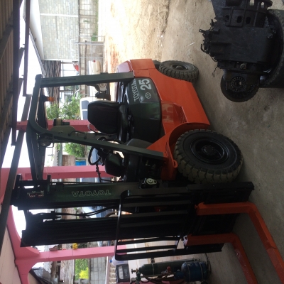 ขายรถฟอร์คลิฟท์ TOYOTA. 7FG25 เกียร์ออโต้ งาสไลด์ เสา 3 เมตร ขายรถฟอร์คลิฟท์ TOYOTA. 7FG25 เกียร์ออโต้ งาสไลด์ เสา 3 เมตร