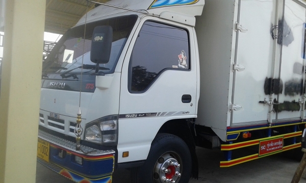 ขาย ISUZU NQR 175 แรง จดปี 50