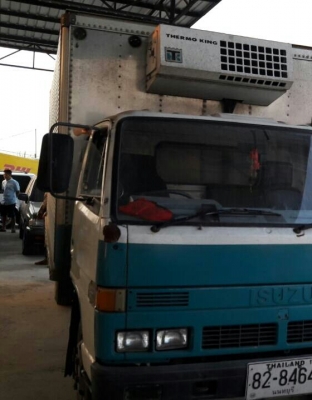 หกล้อ อีซูซุ NPR115 บรรทุกตู้เย็น ยาว5ม สภาพดีสวยเดิมๆพร้อมวิ่งงาน ราคา 325,000บ ครับ