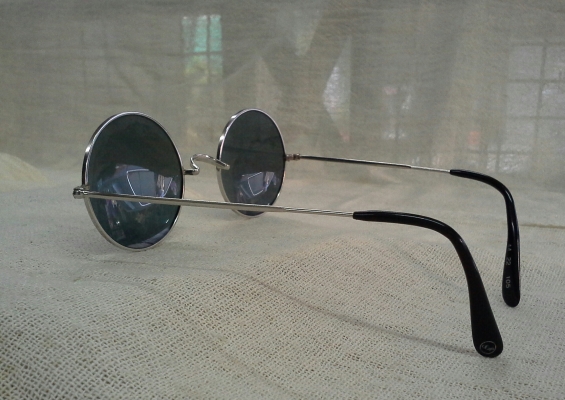 แว่นตาแฮนด์เมดในสกุลอัลก้า  SAVILE ROW made in England