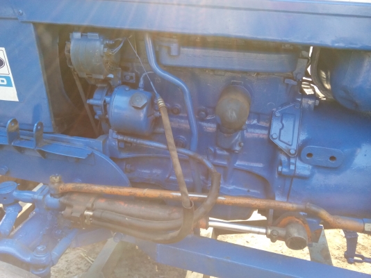 ขายรถไถฟอร์ด 6600 ที 3 เล่มทะเบียน พร้อมใบดัน ต่อรองได้