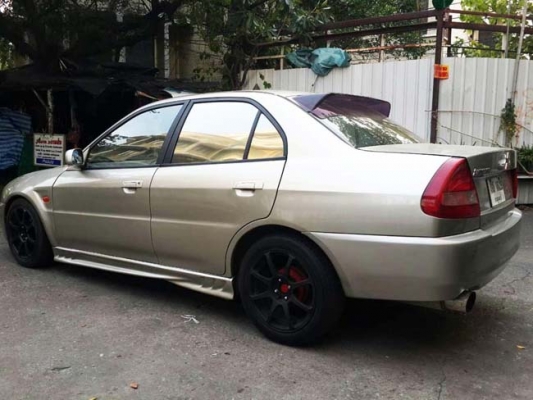 Mitbishi lancer ท้ายเบนซ์ ปี 99 ใช้น้ำมันอย่างเดียว Mitbishi lancer ท้ายเบนซ์ ปี 99 ใช้น้ำมันอย่างเดียว