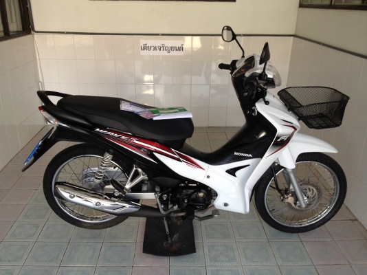 Wave110i ตัวใหม่ ท่อตรง สต๊าดมือ วิ่ง9000 ปี57 (ของแถม 4 รายการ)