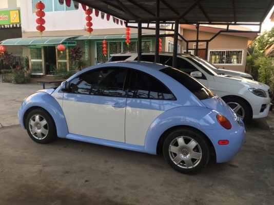 ขาย VOLKSWAGEN NEW BEETLE เครื่อง2000cc เกียร์ออโต้ ยางใหม่ รถบ้านใช้งานเอง สภาพพร้อมใช้