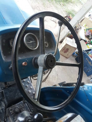 ขายรถไถ อิเซกิ 1 เพลา. 22 แรง  อุปกรณ์ 2 ชิ้น ผาน5 กับขลุบ เครื่องเกียร์ ดีพร้อมใช้ ราคาโทรมาคุยกันได้ครับ