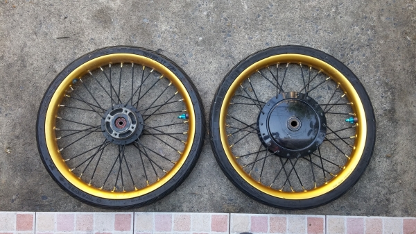 ขายล้อพร้อมดุมฟีโน่