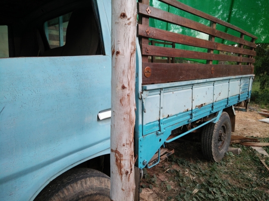 ขาย4ล้อกลาง isuzu 74 แรงทะเบียน59